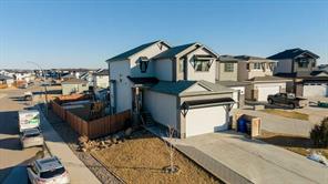 502 Bluebell Lane W