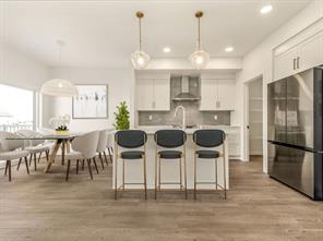 126 Miners Road W