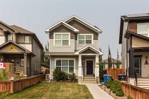 417 Moonlight Way W