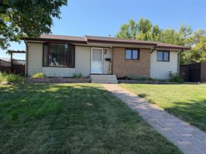 97 Greenview Close N