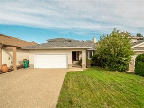 309 Coachwood Point W
