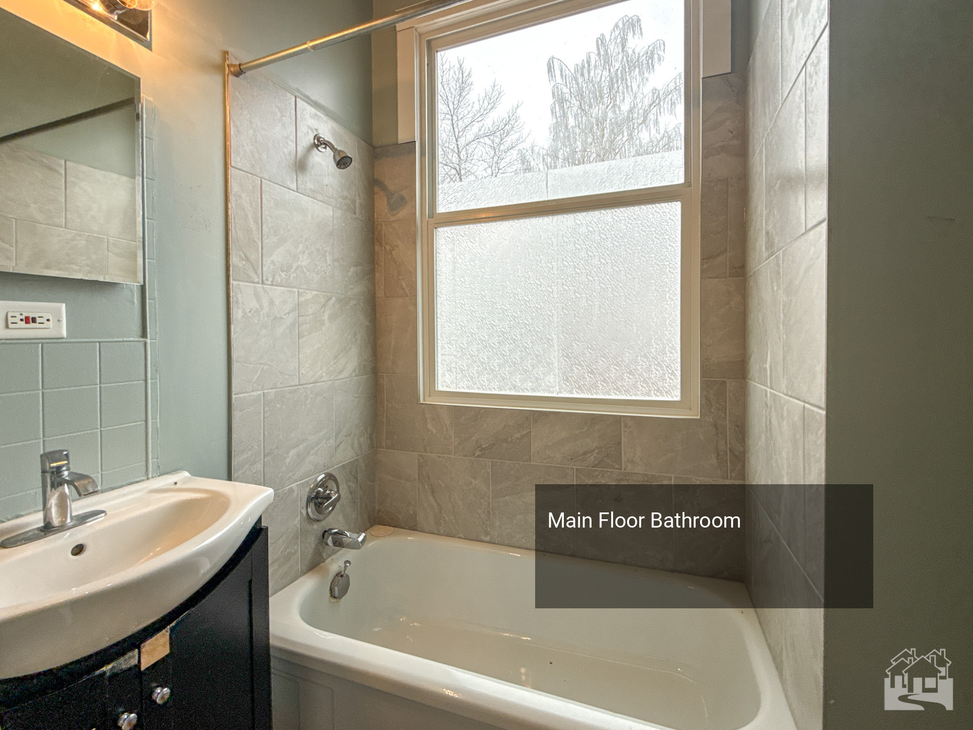 Main Floor Bathroom Key Image