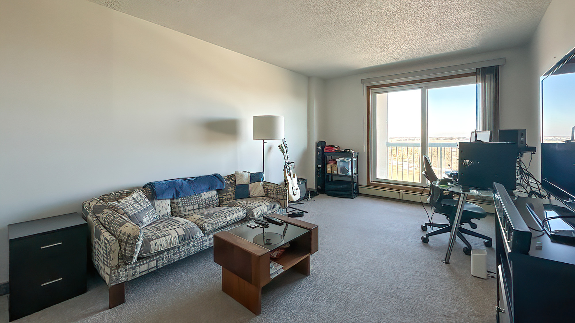 Living Room Key Image