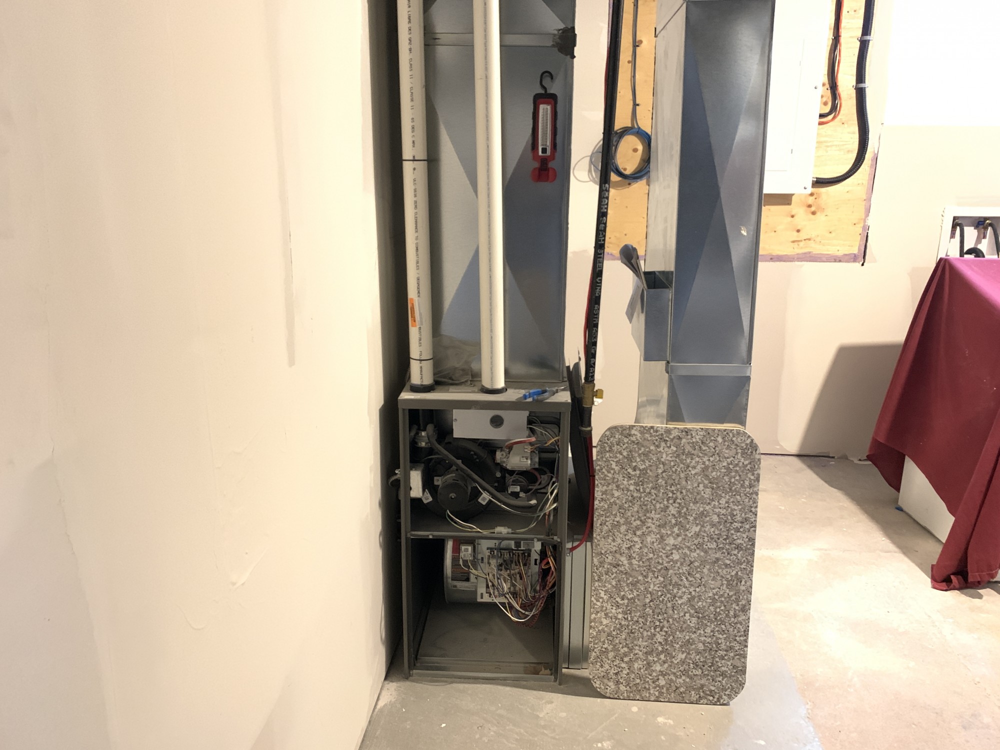 1126 13 Street (Hometime Property Services Ltd.)