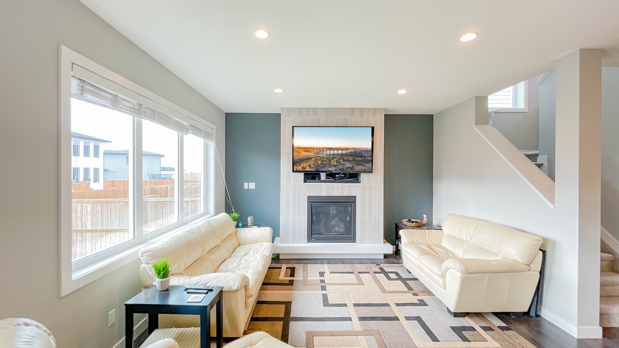 Living Room Key Image