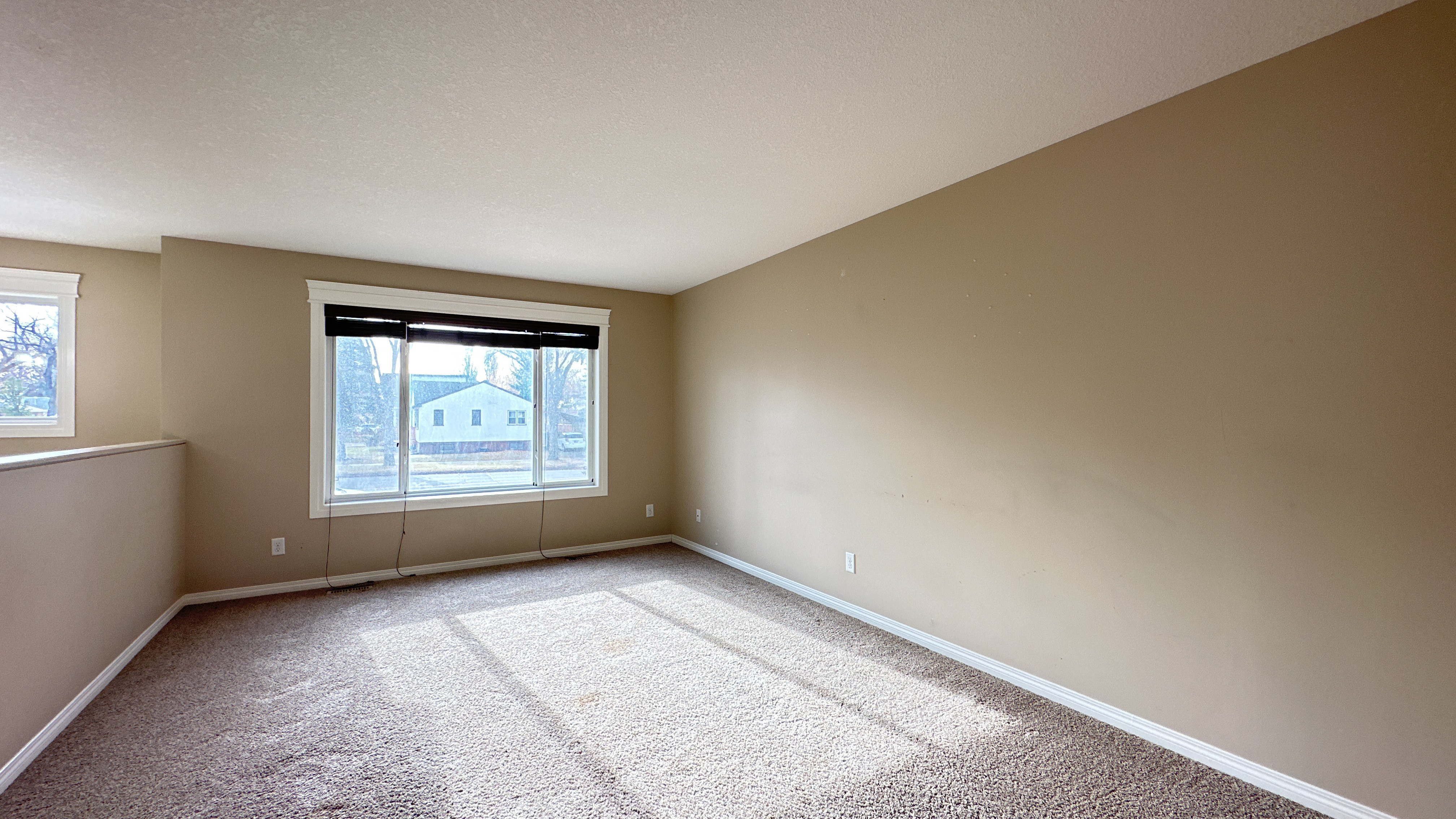 Living Room Key Image