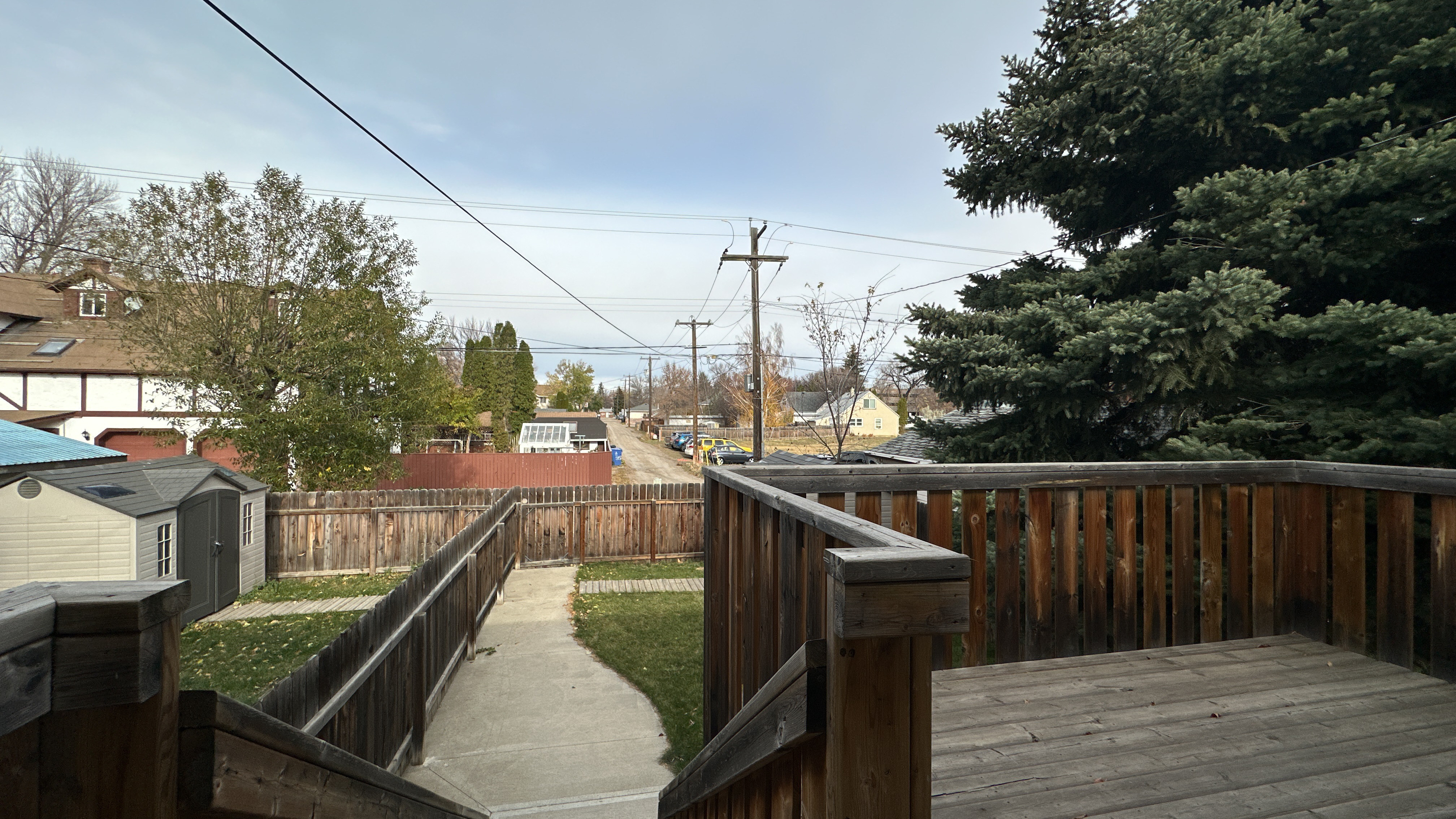 Deck/Balcony Key Image