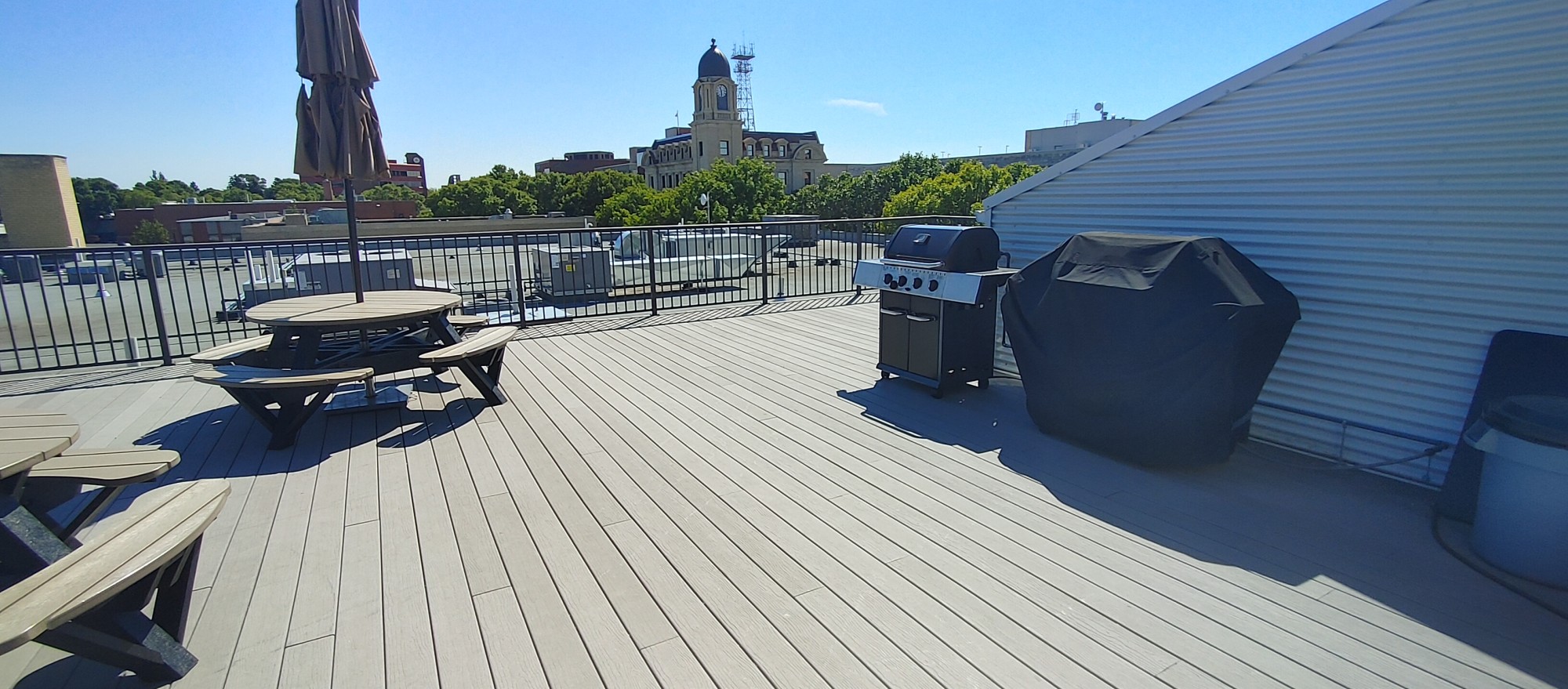 Roof top Deck Key Image