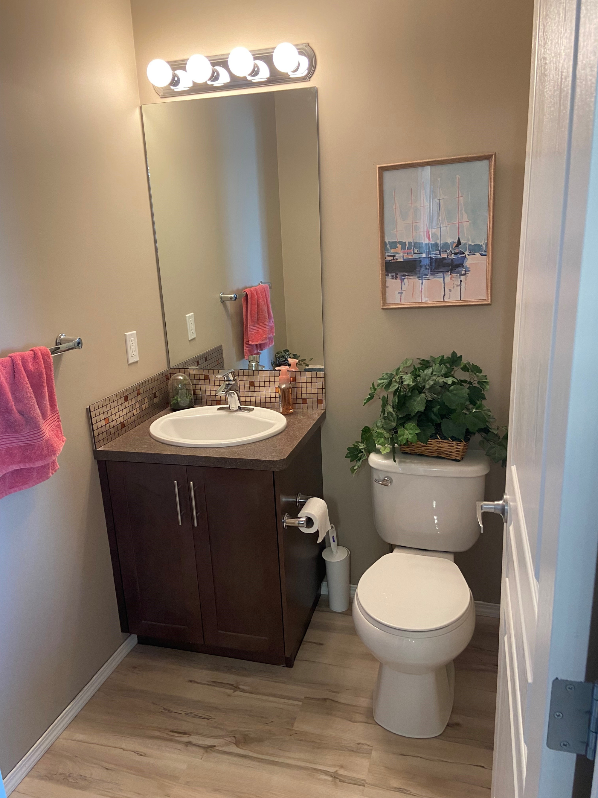 2pc Bathroom Key Image