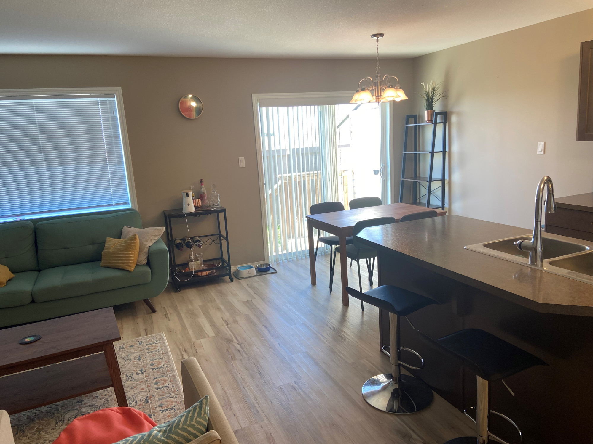 Dining Room Key Image
