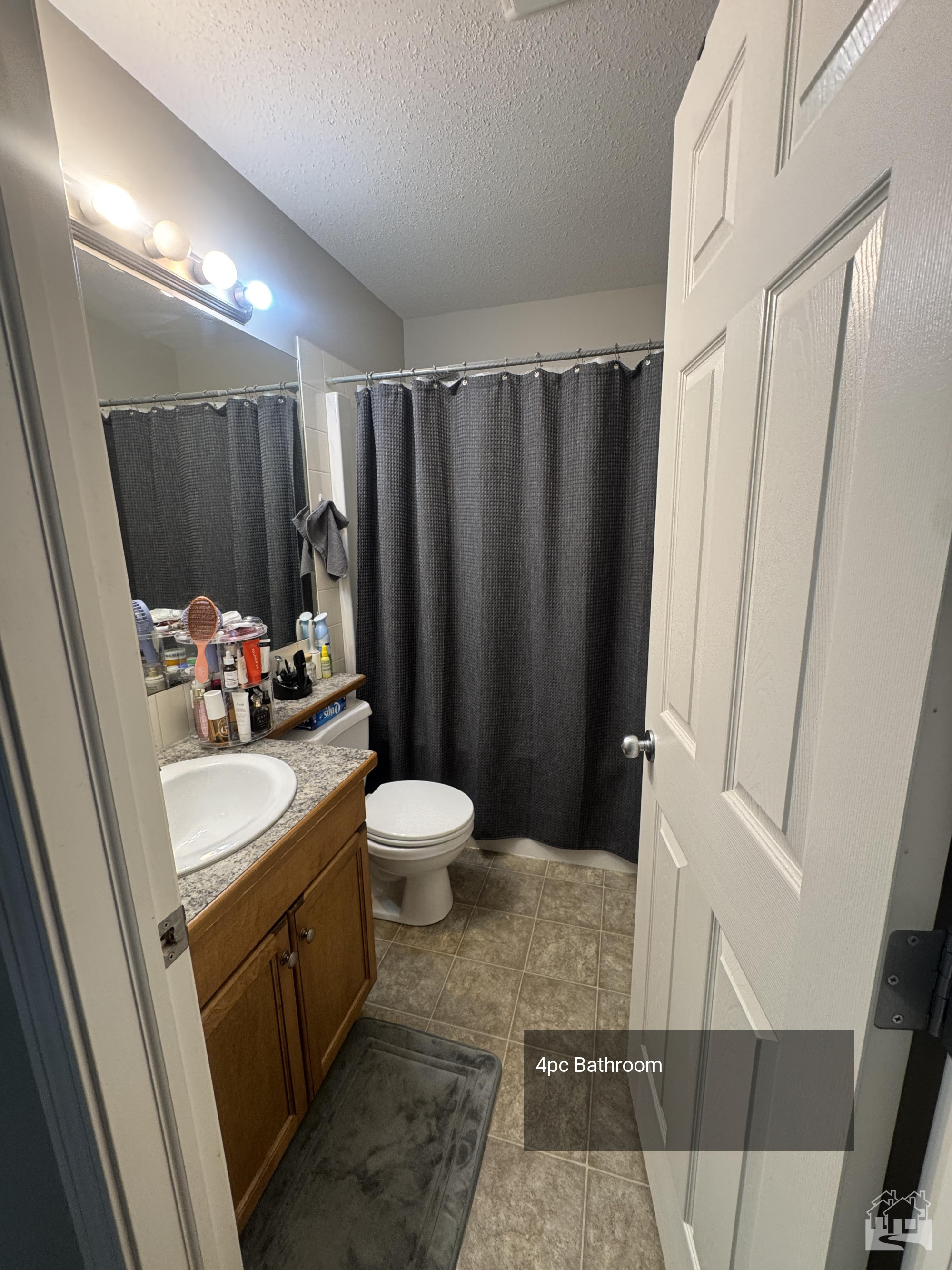 4pc Bathroom Key Image