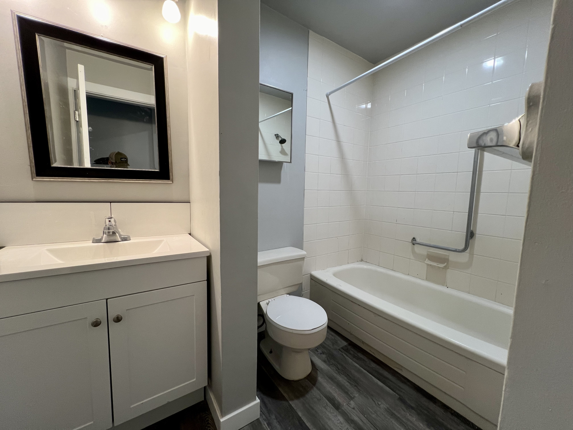 3pc Bathroom Key Image