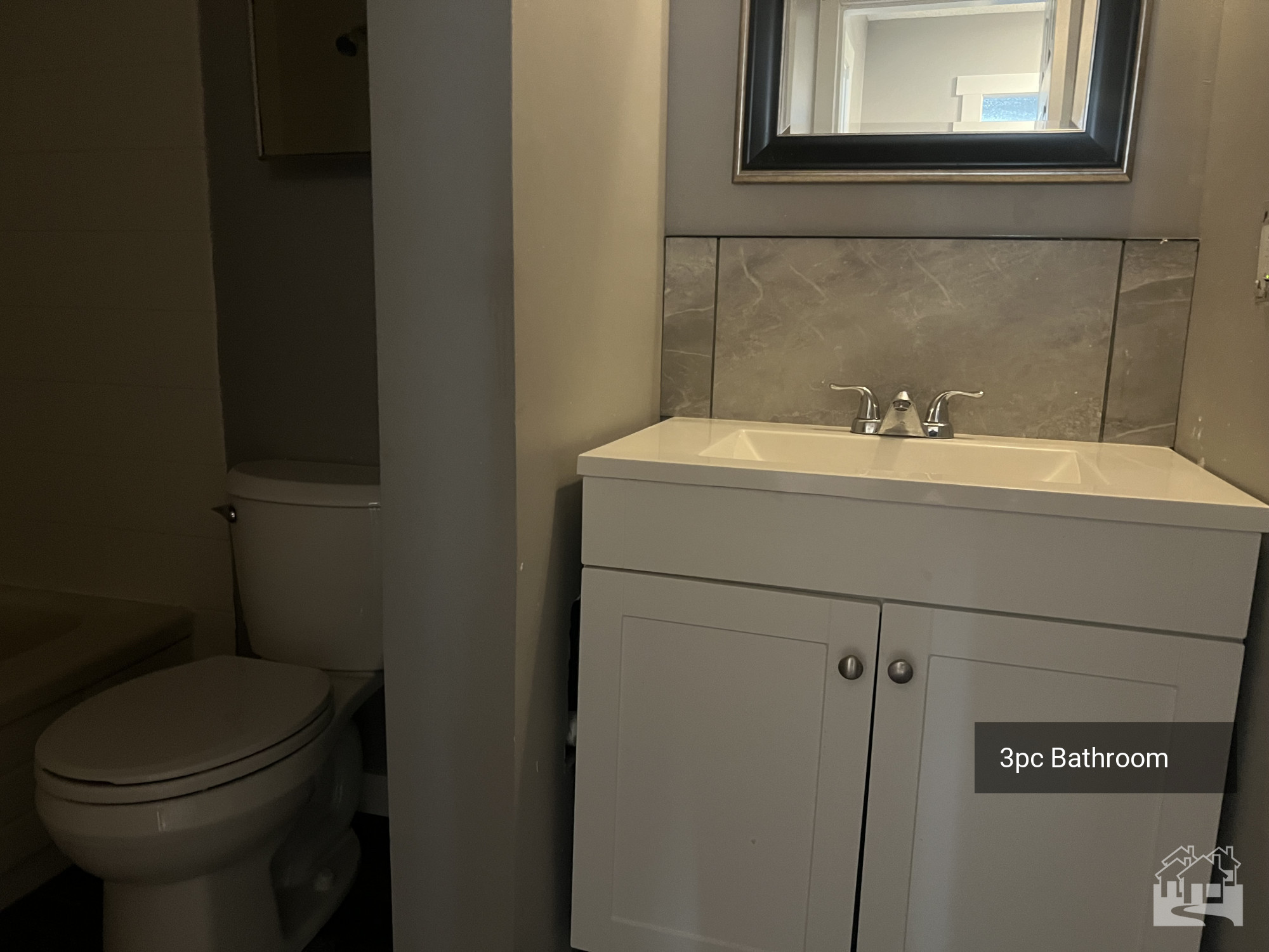 3pc Bathroom Key Image