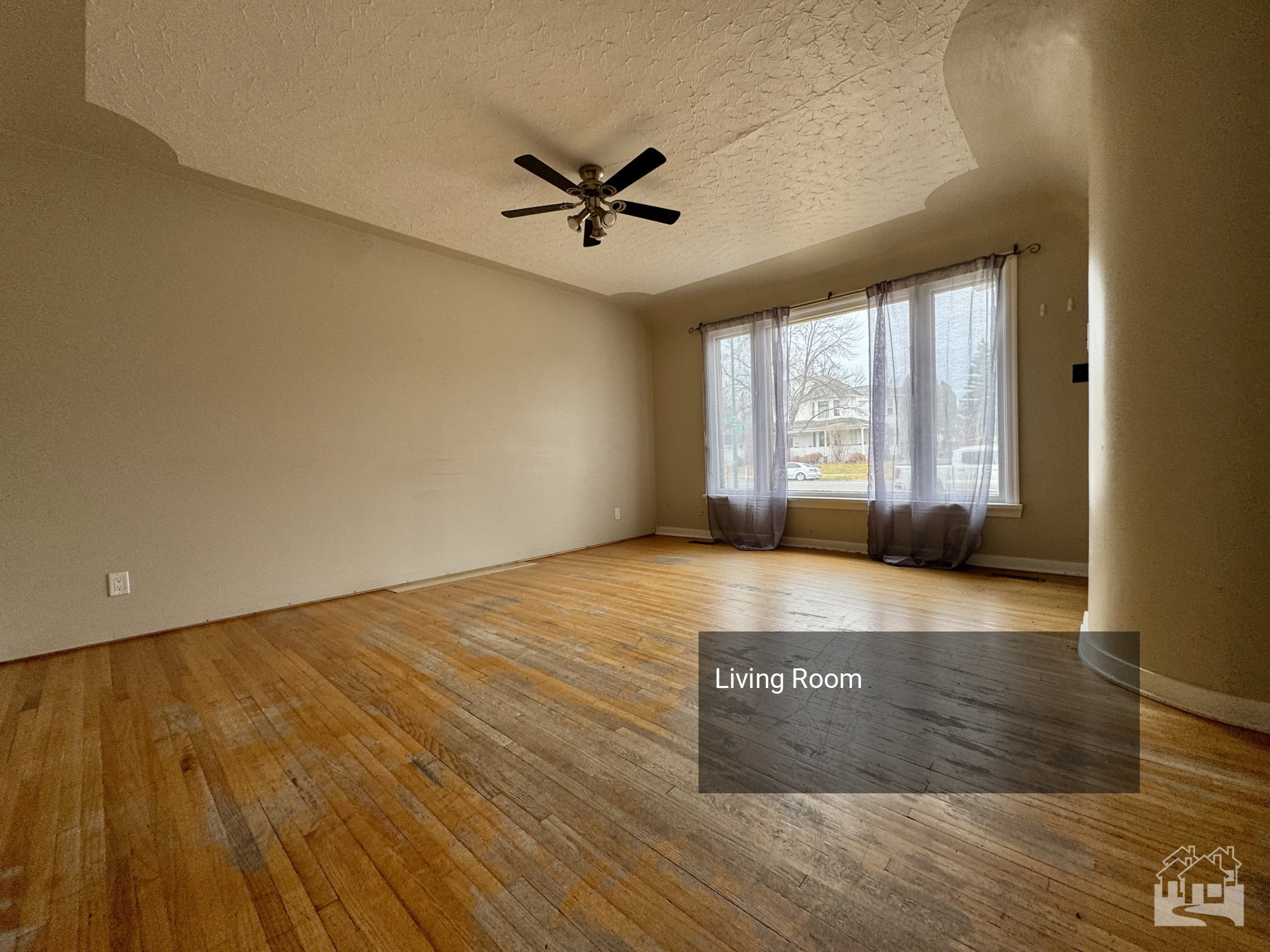 Living Room Key Image