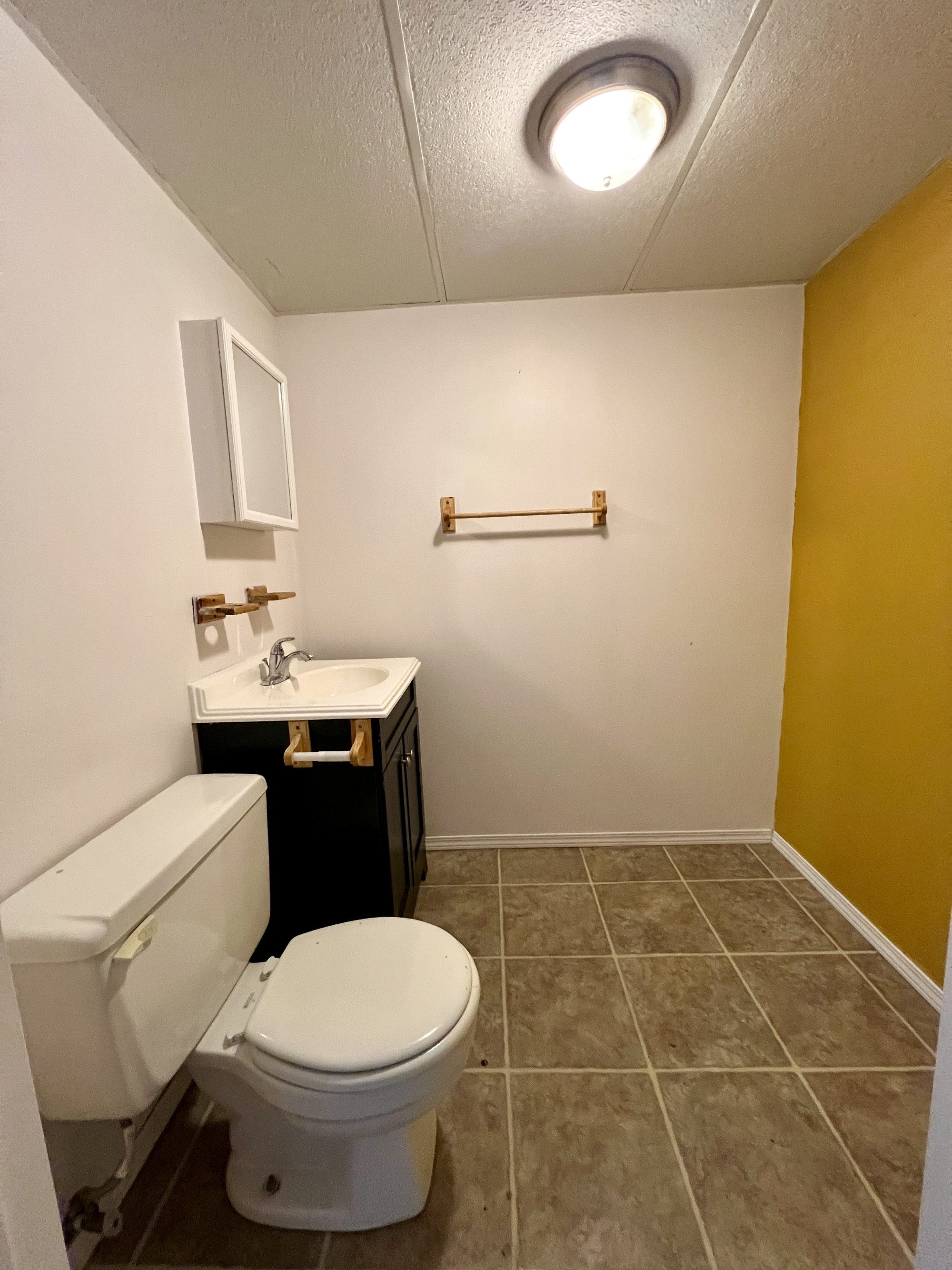 2pc Bathroom Key Image