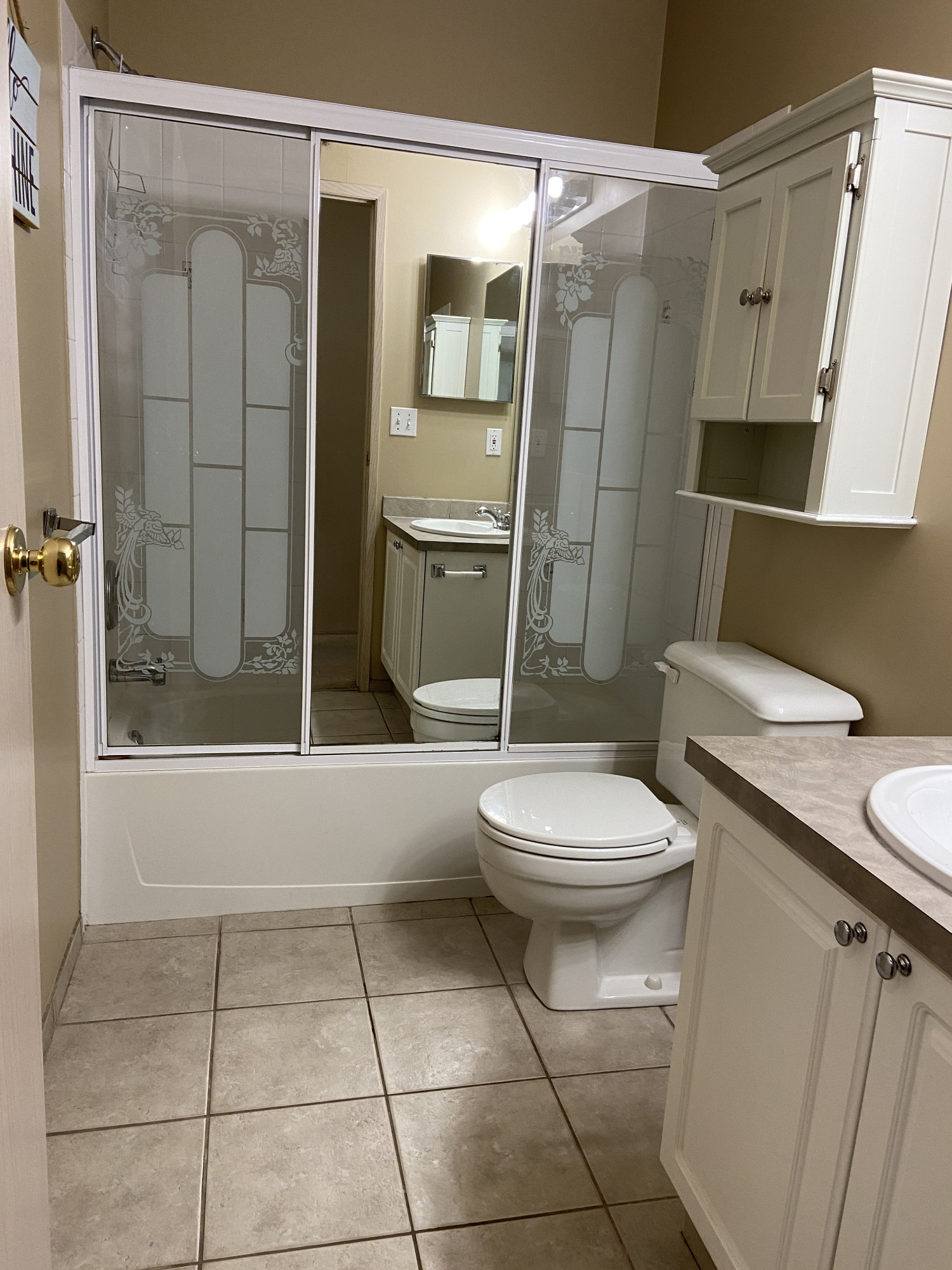 3pc Bathroom Key Image