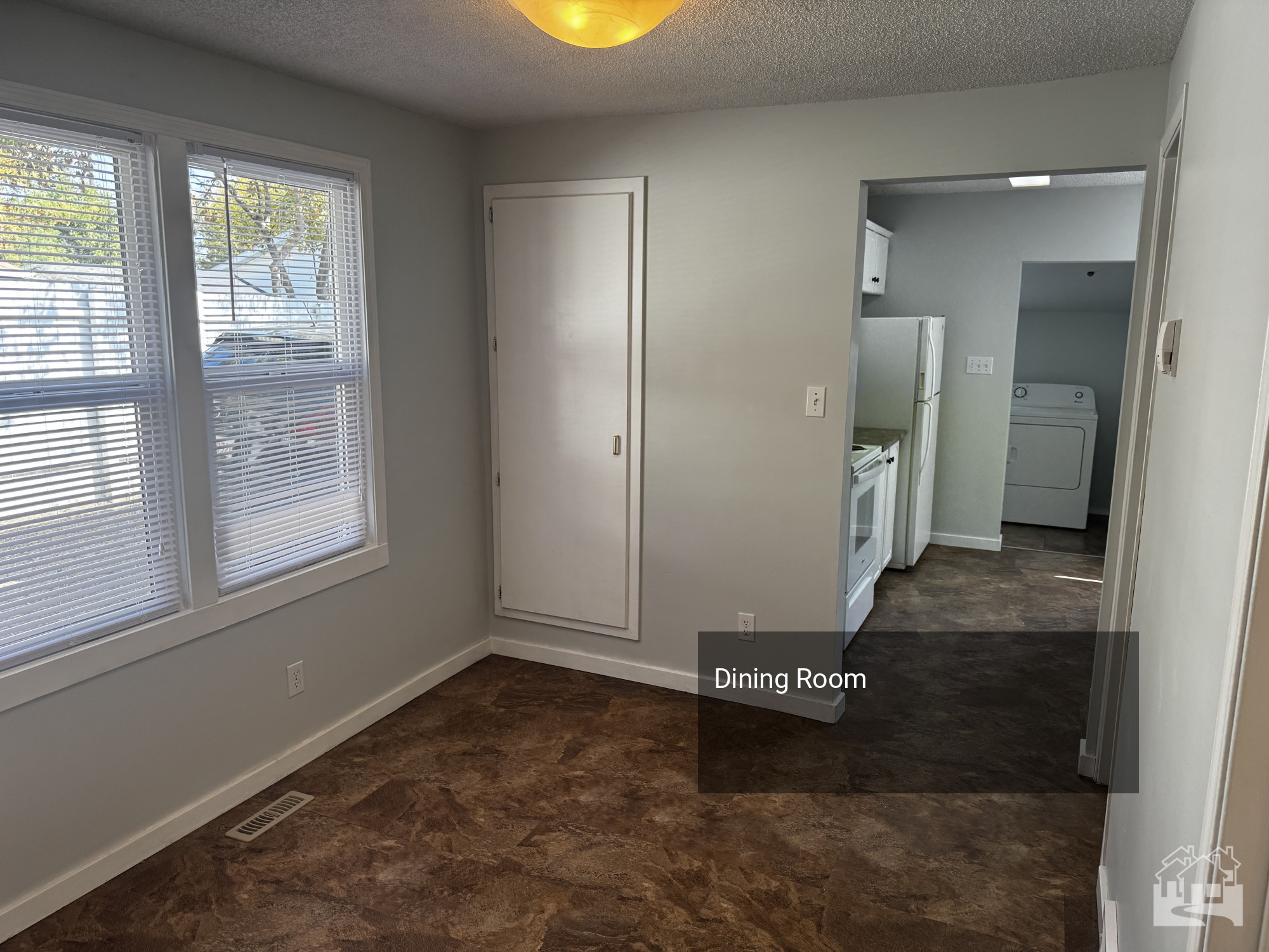 Dining Room Key Image