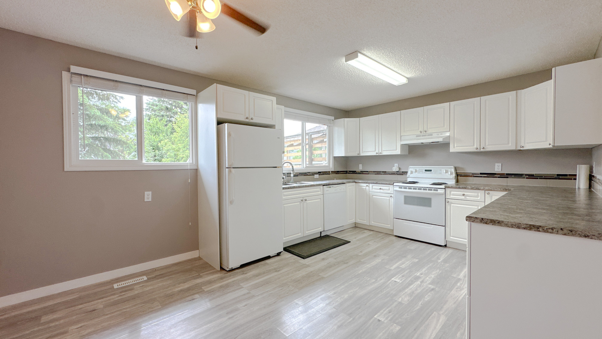 Dining Room Key Image