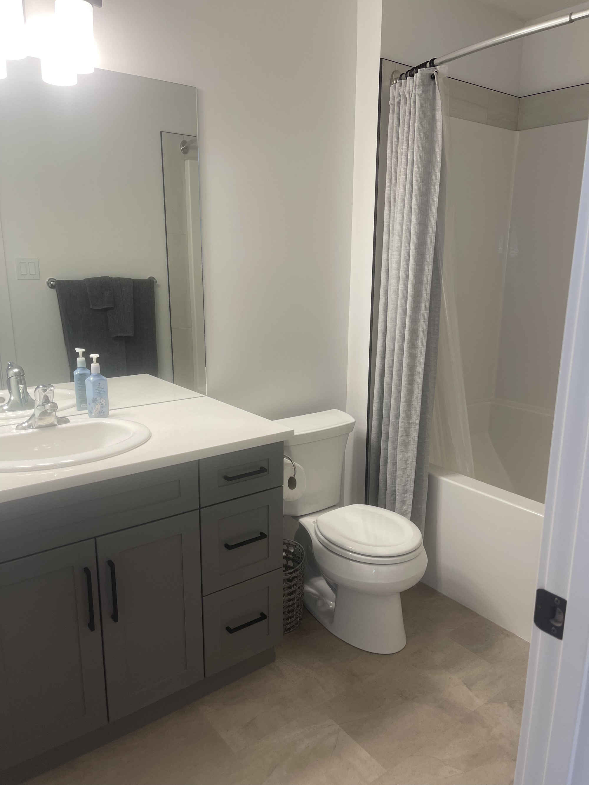 4pc Bathroom Key Image
