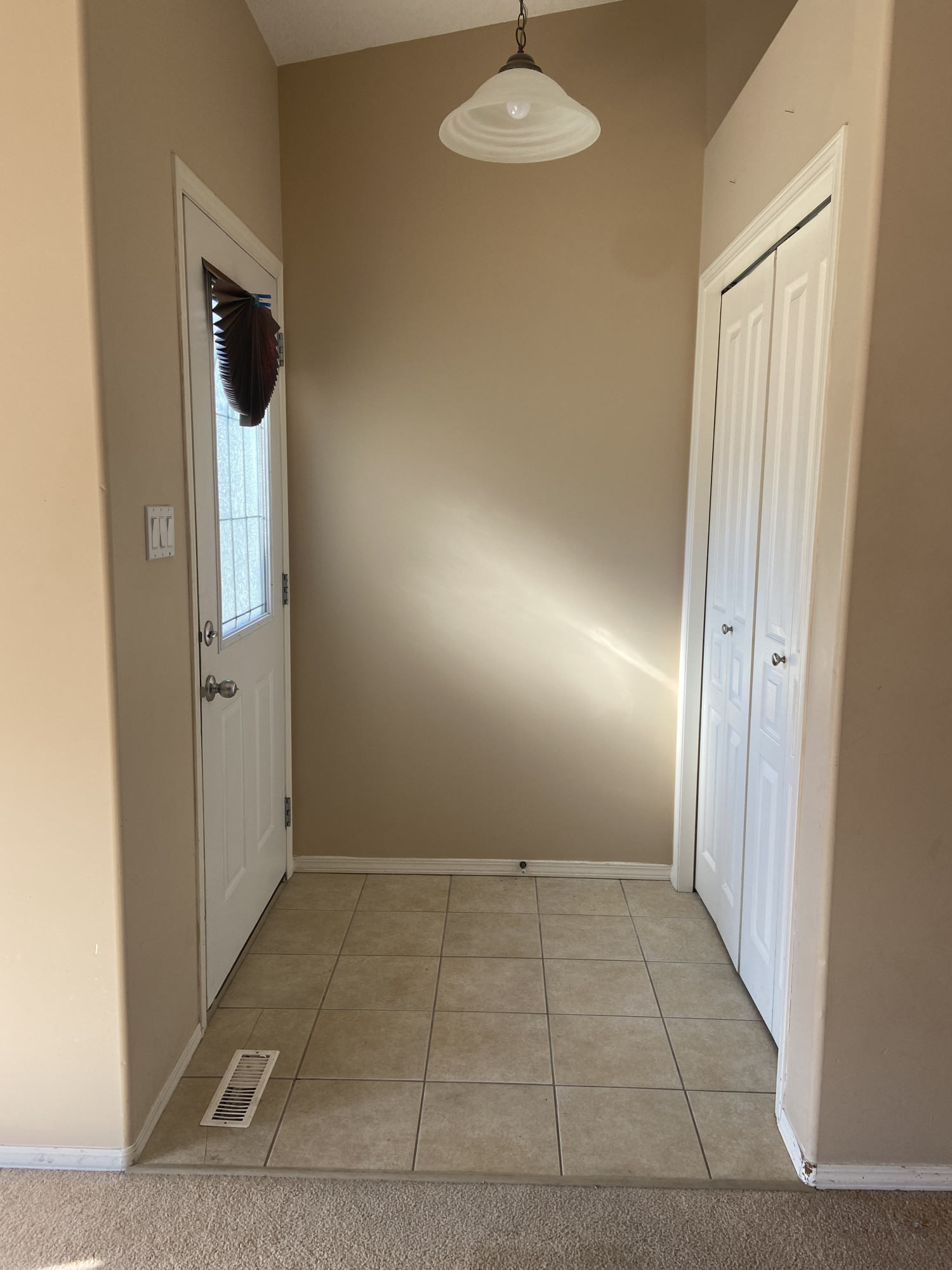 Foyer Key Image