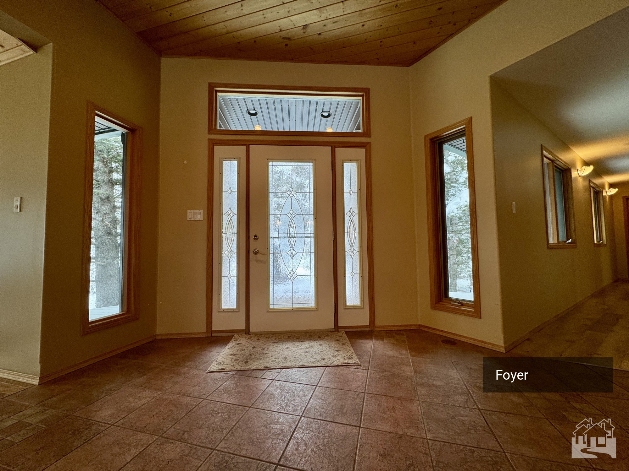 Foyer Key Image
