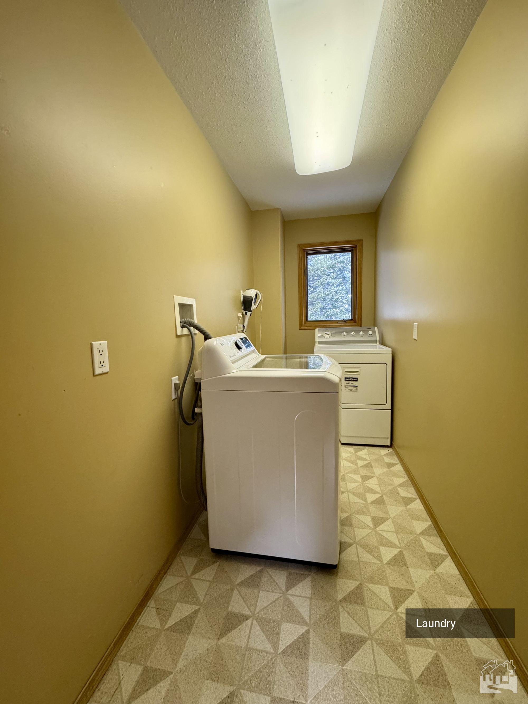 Laundry Key Image