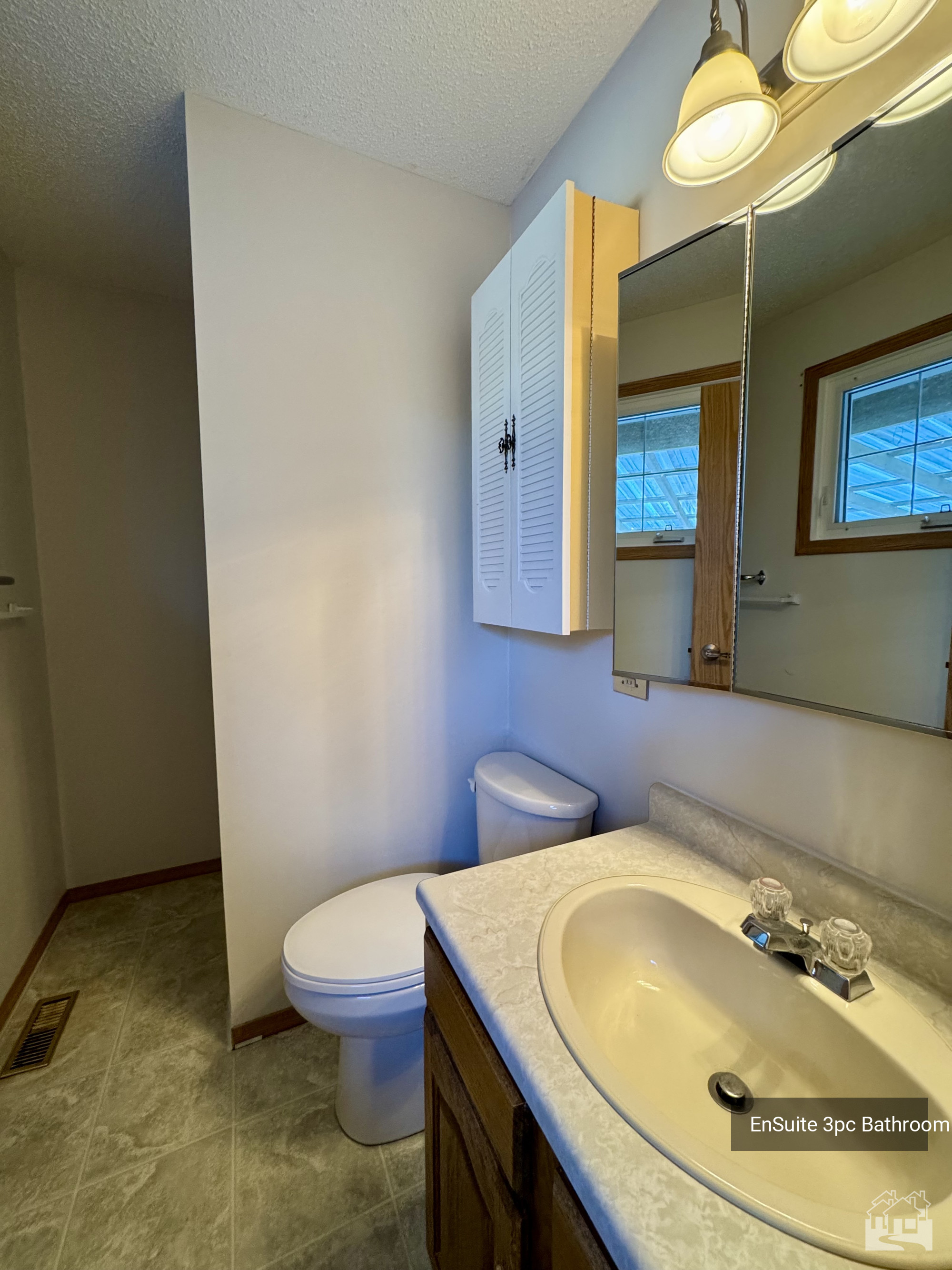 EnSuite 3pc Bathroom Key Image