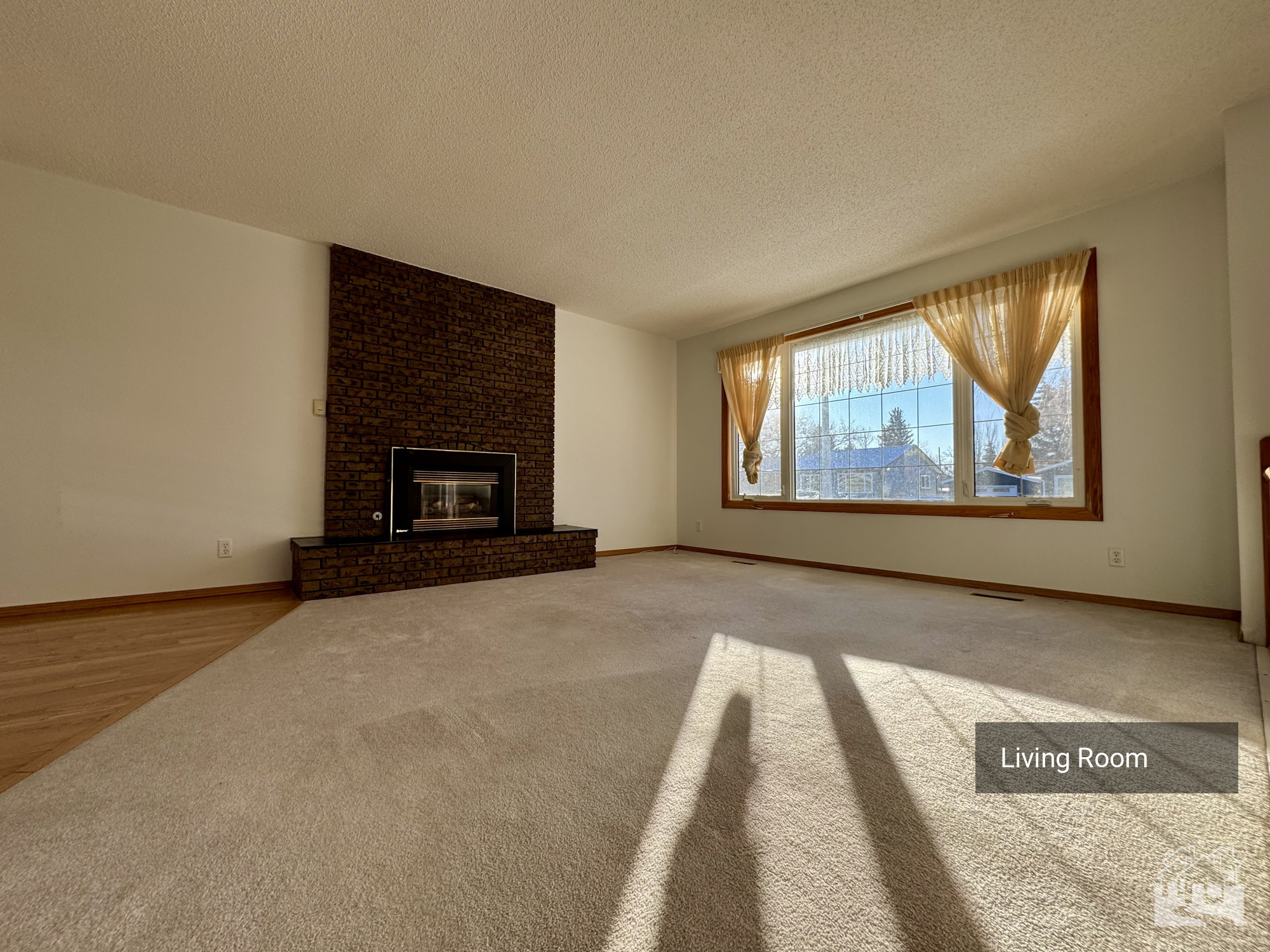 Living Room Key Image