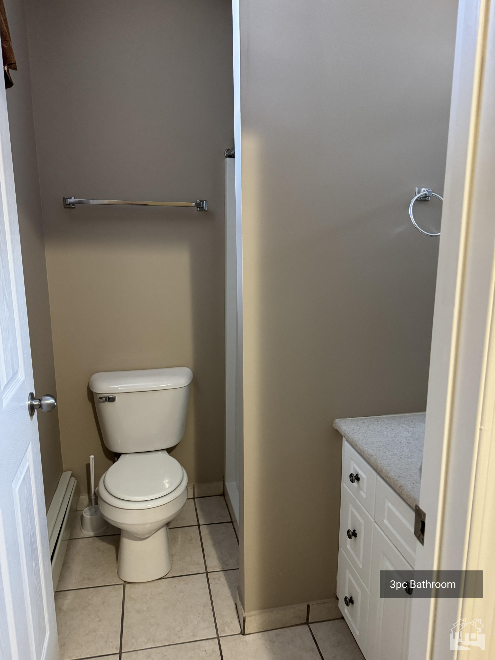 3pc Bathroom Key Image