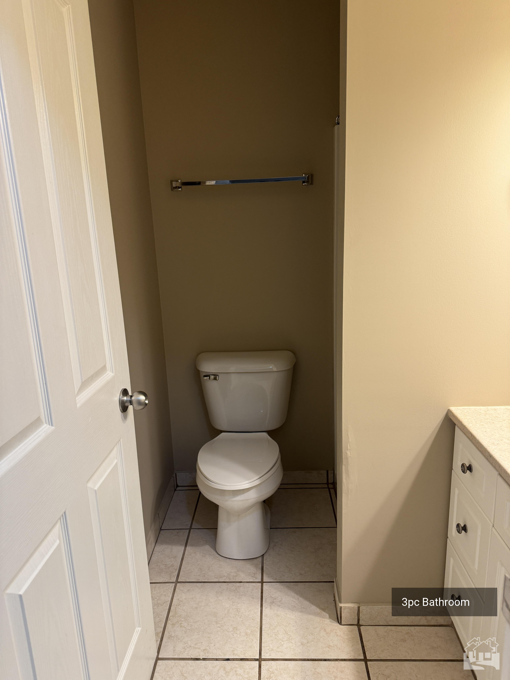 3pc Bathroom Key Image