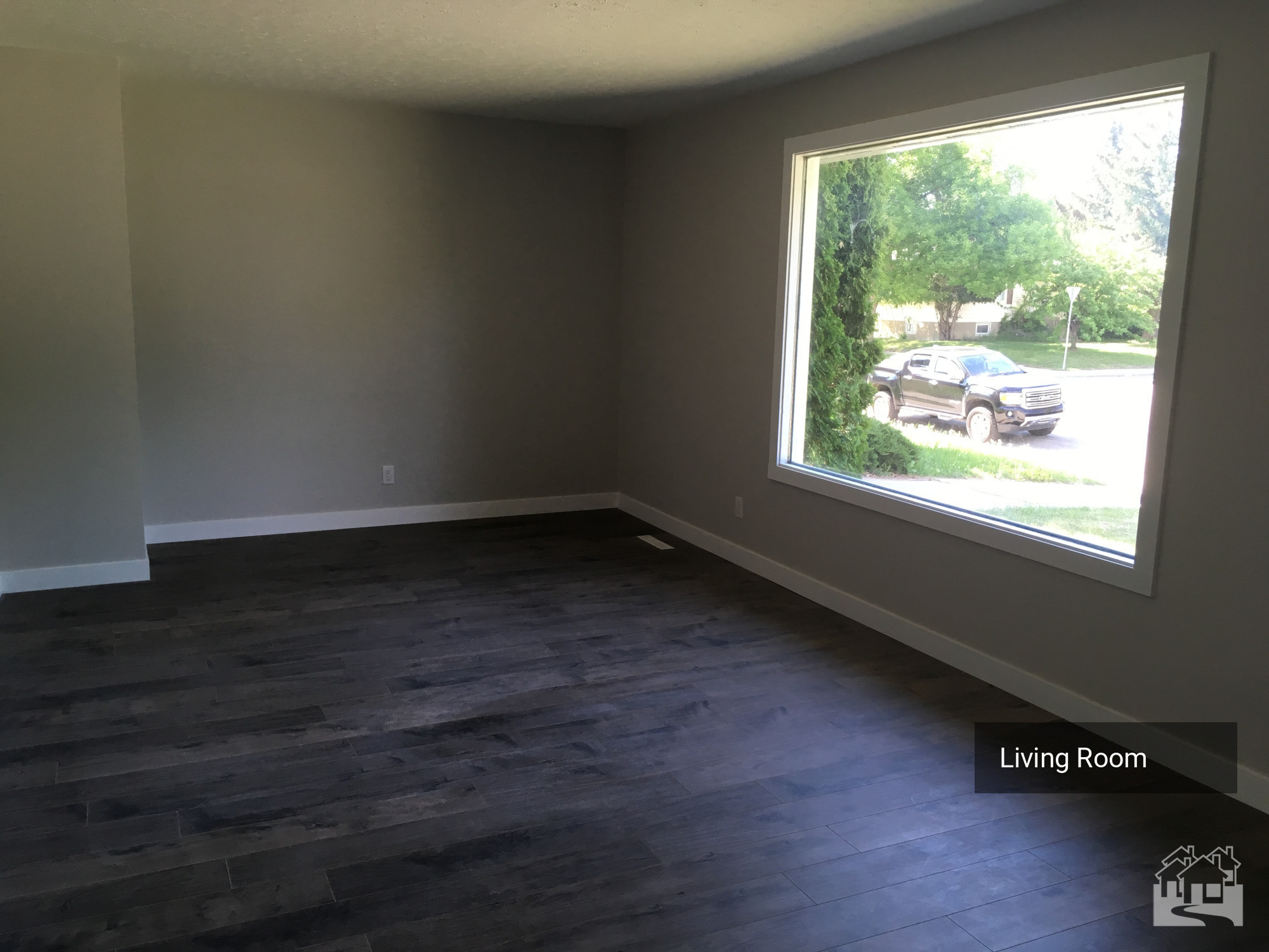 Living Room Key Image