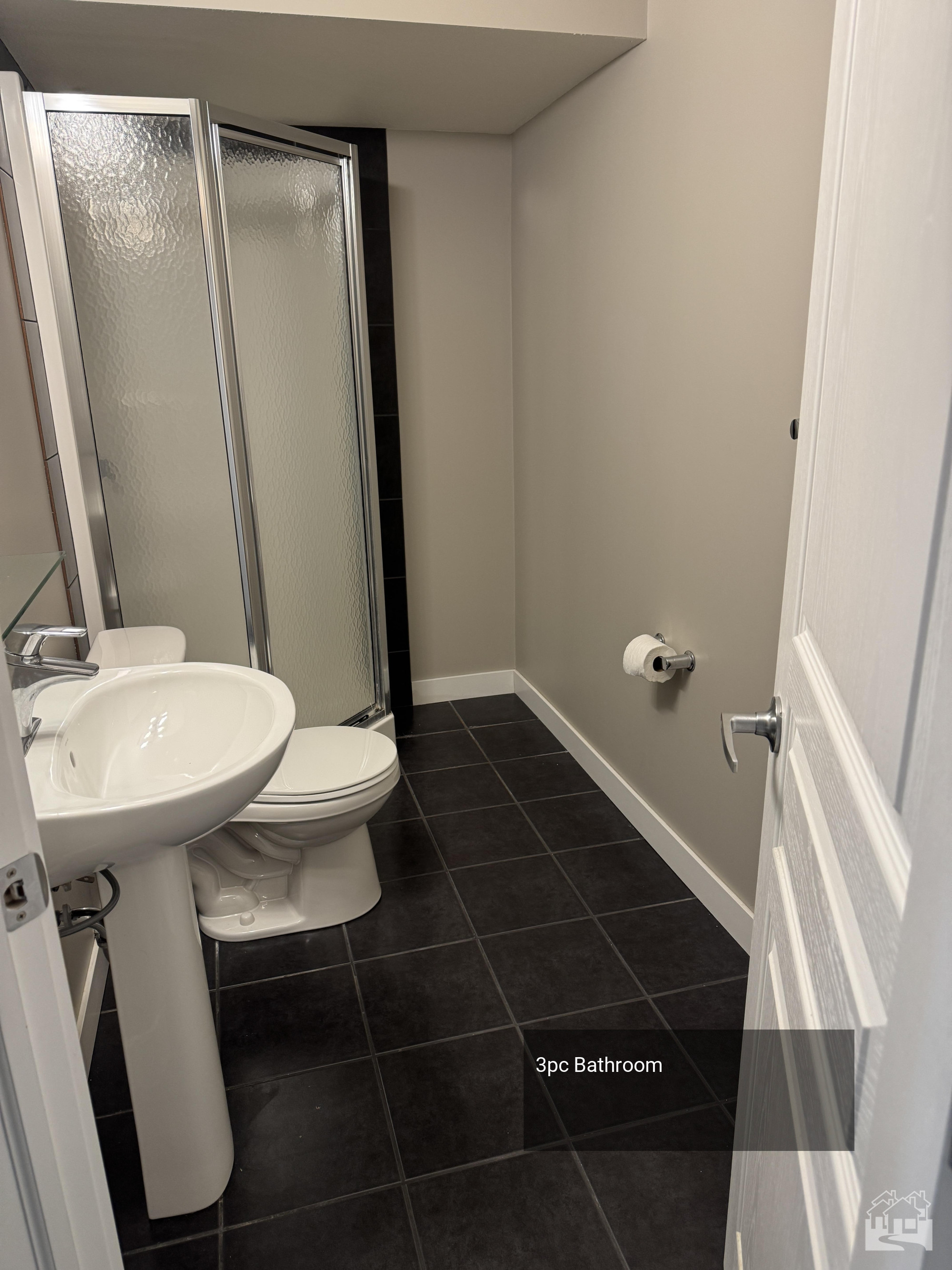 3pc Bathroom Key Image