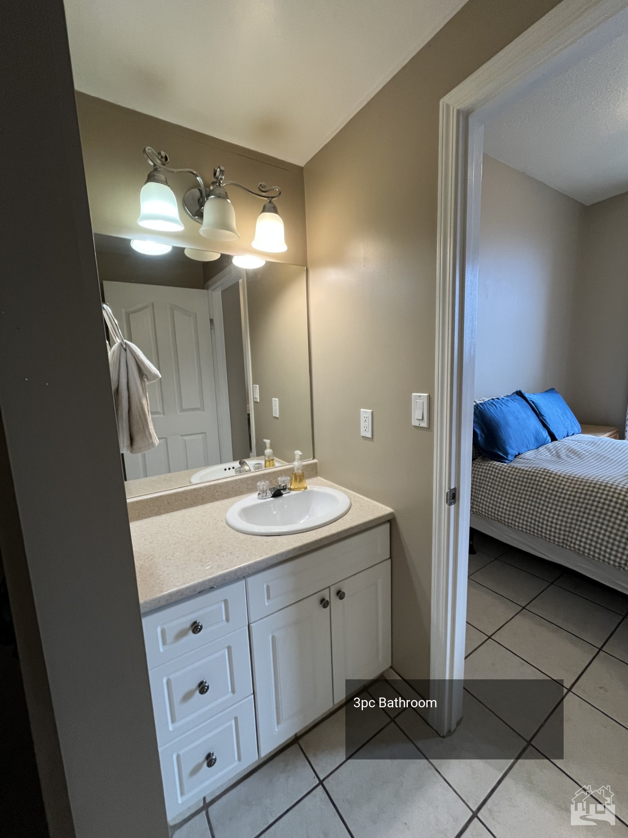 3pc Bathroom Key Image