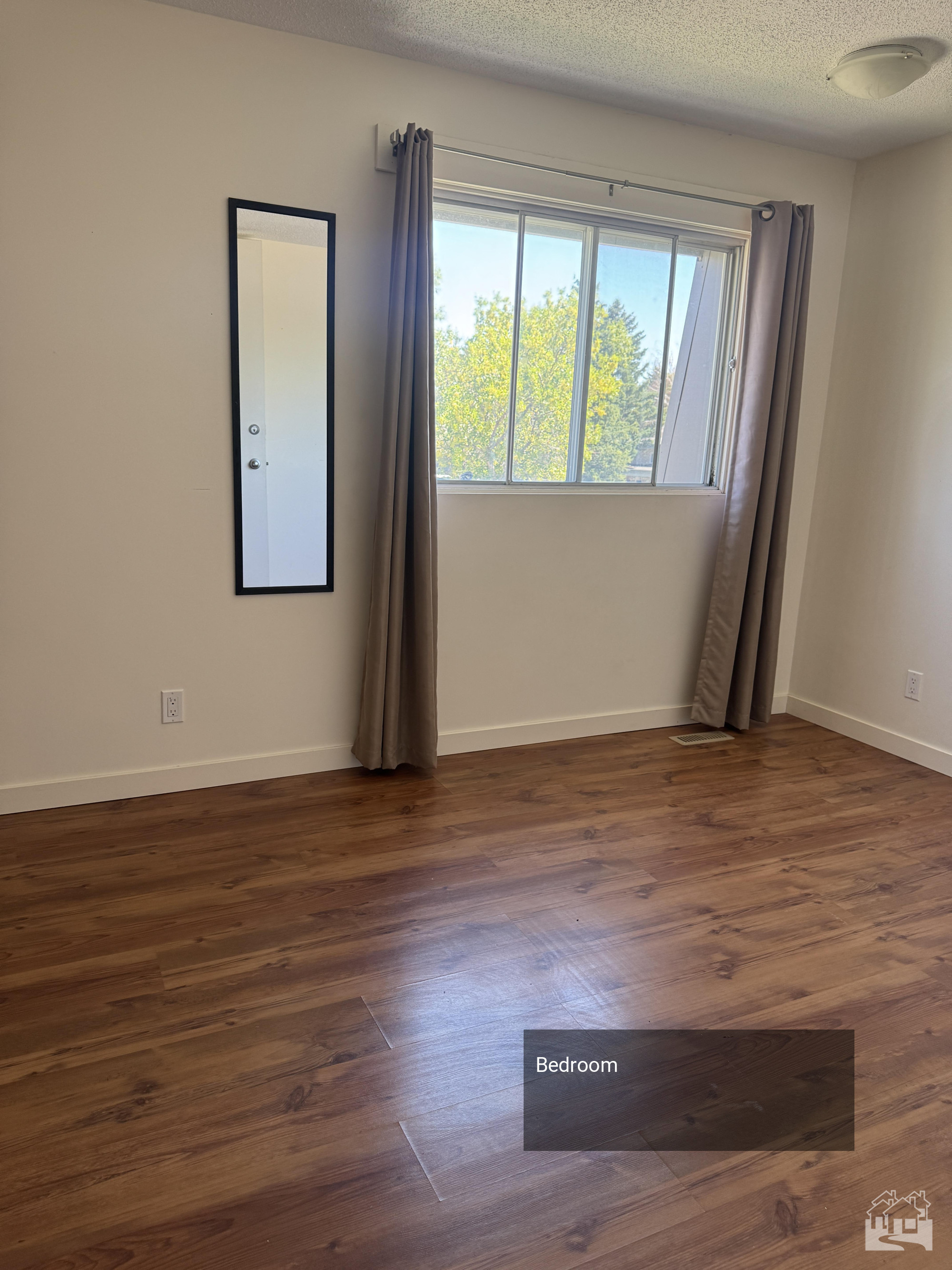 Bedroom Key Image