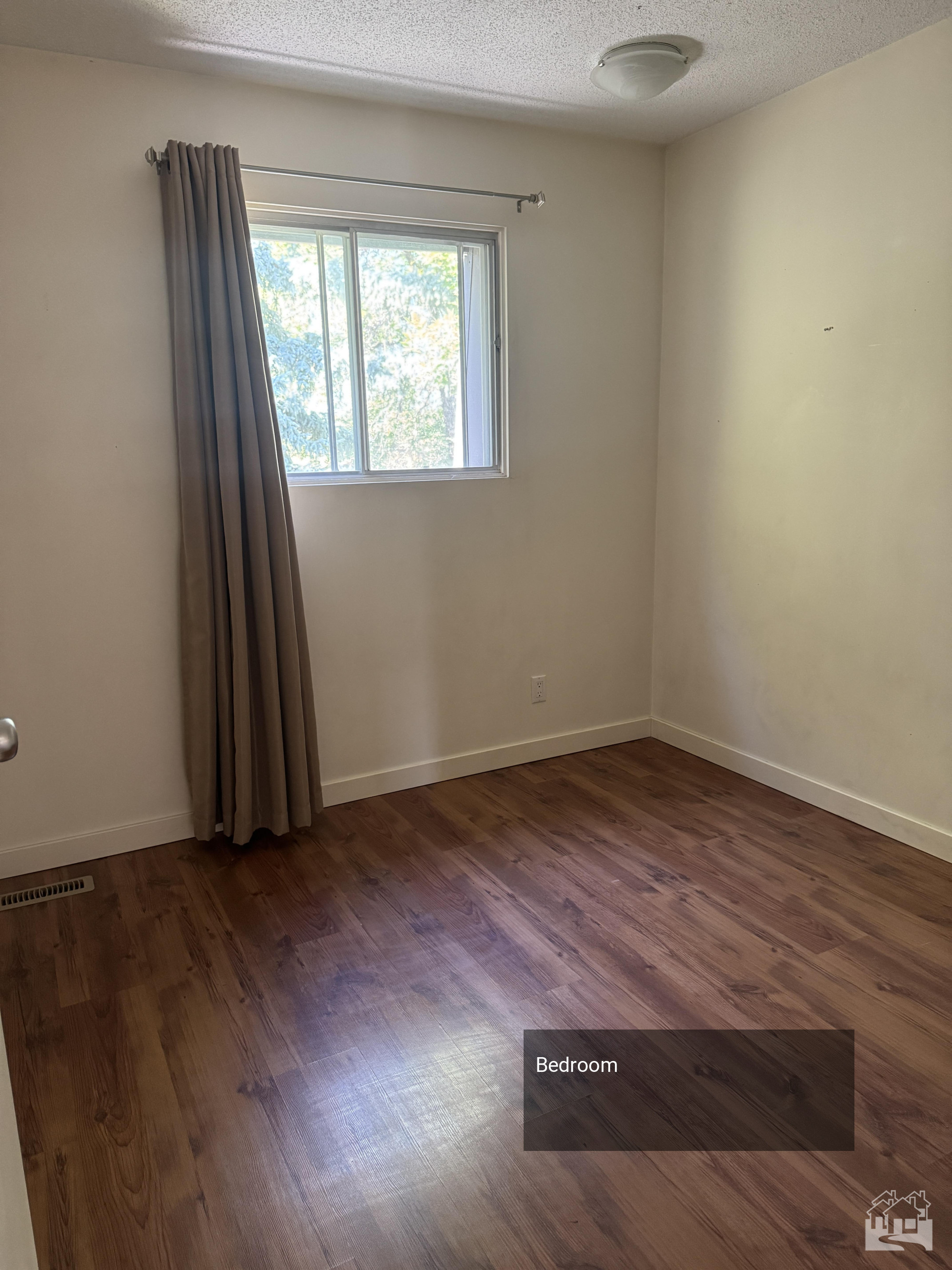 Bedroom Key Image
