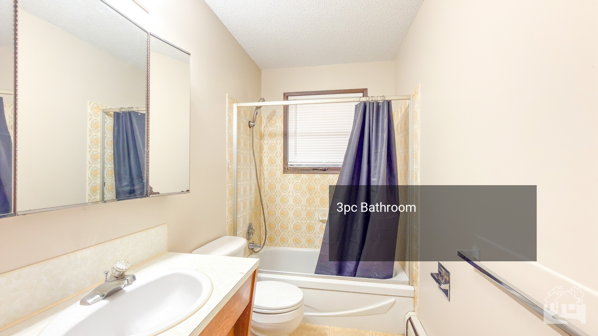 Bathroom Key Image