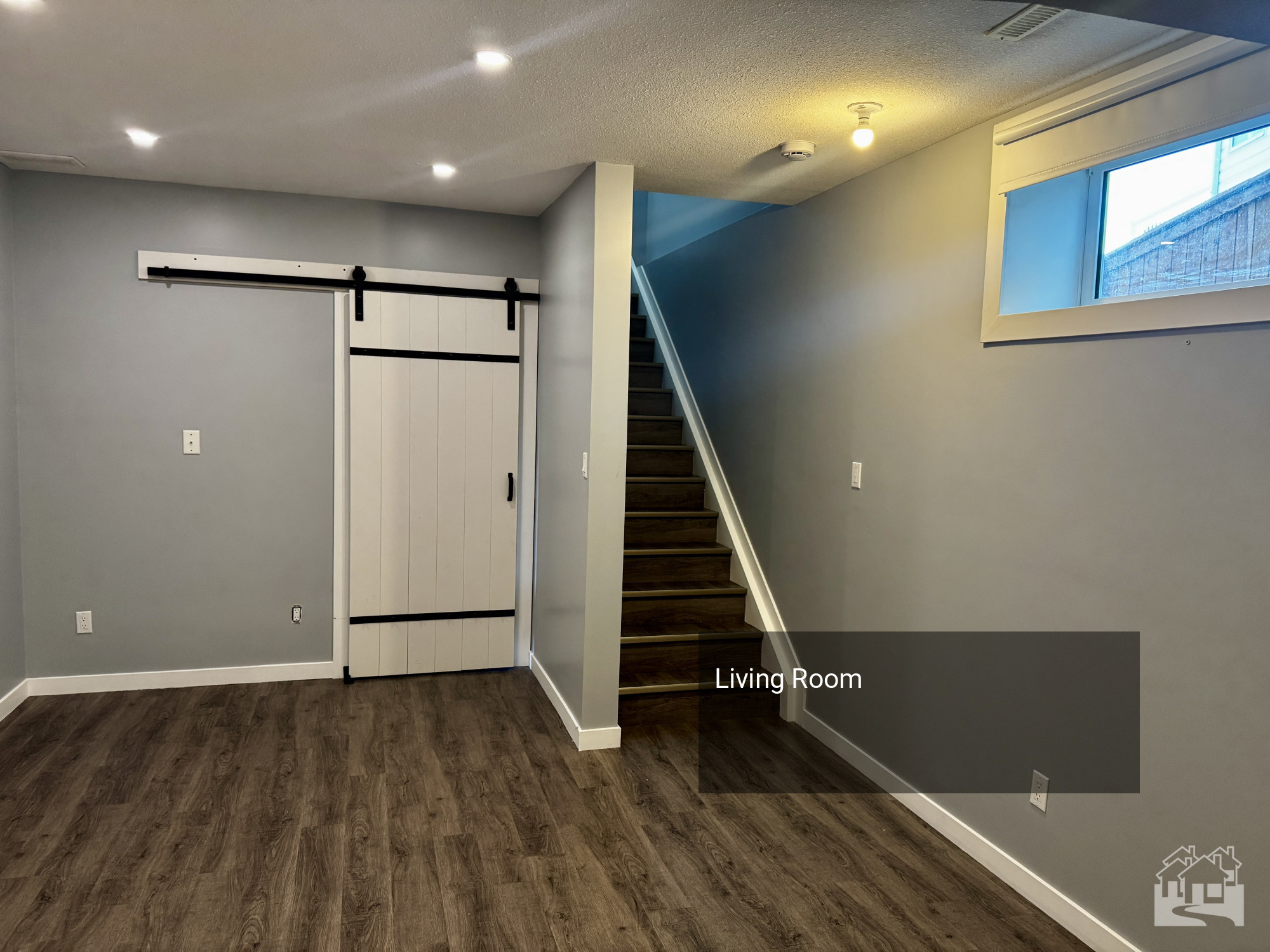 Living Room Key Image