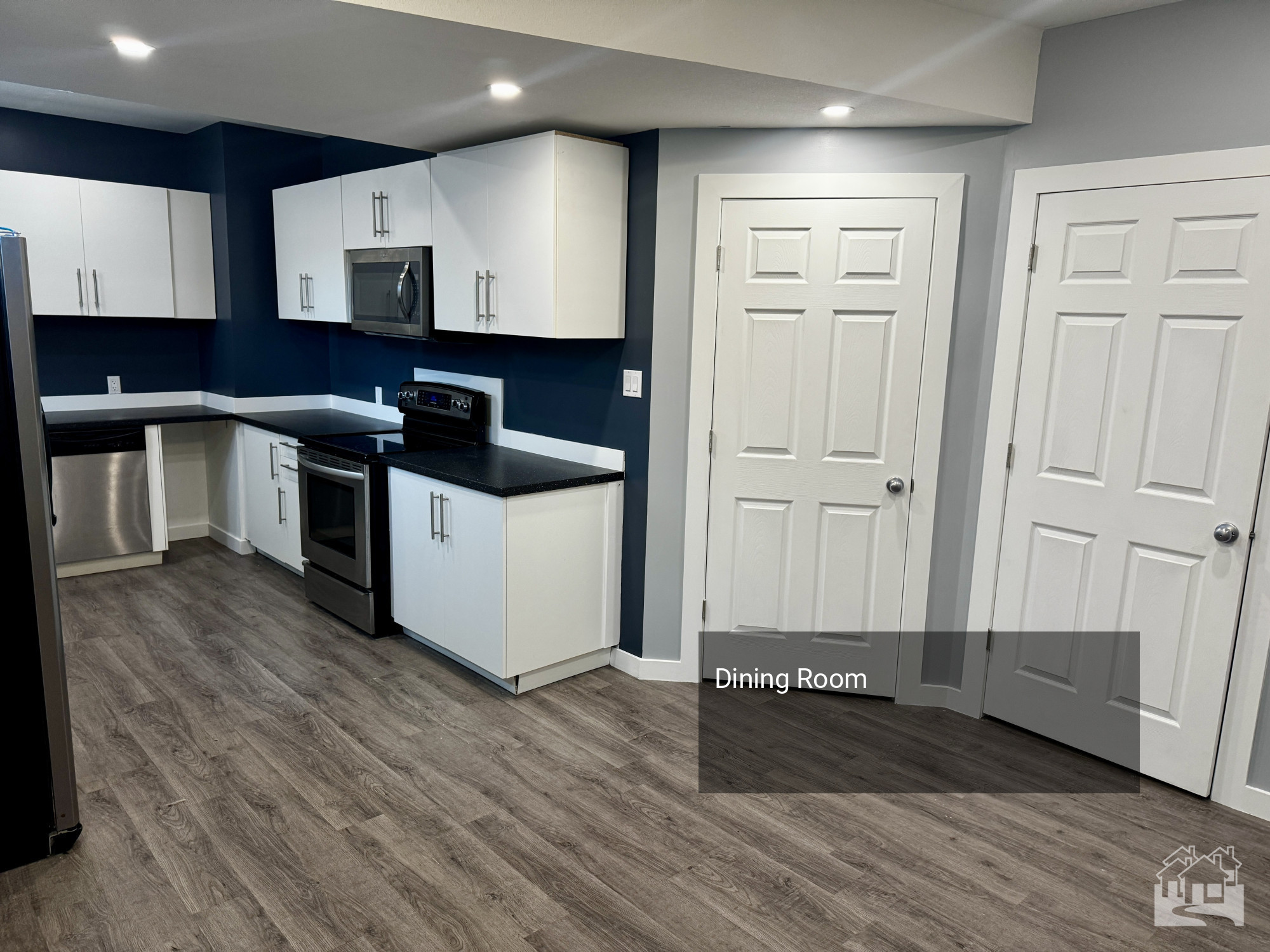 Dining Room Key Image