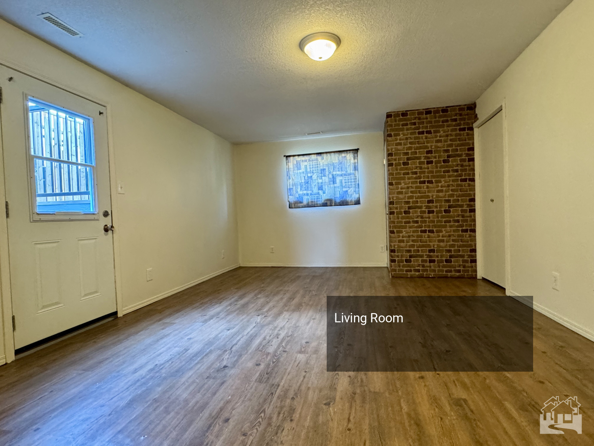 Living Room Key Image