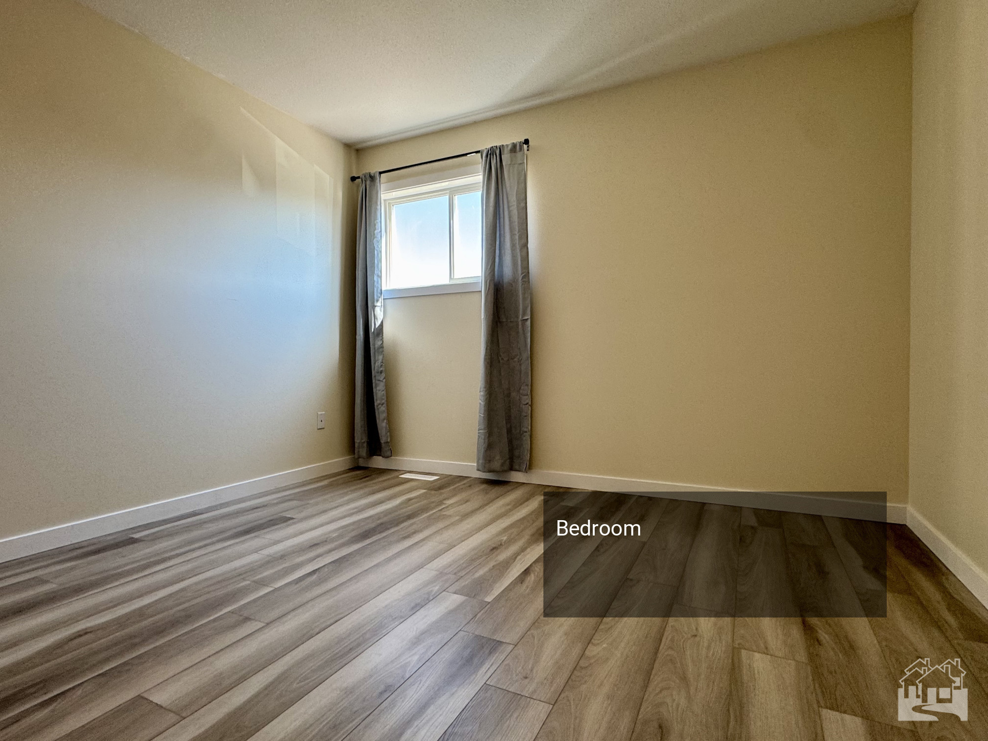 Bedroom 2 Key Image