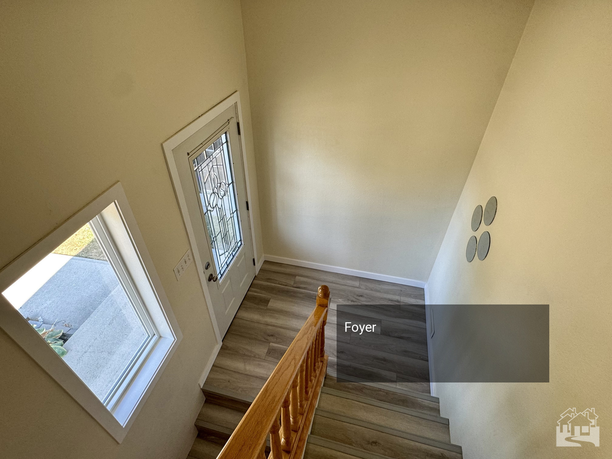 Foyer Key Image
