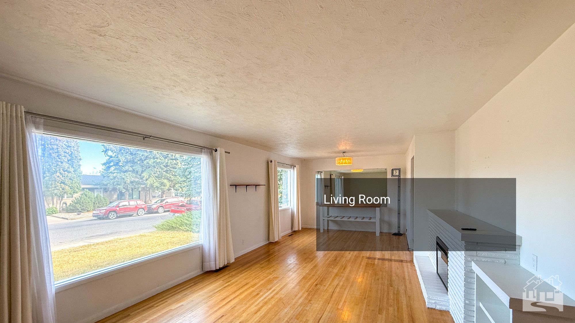Living Room Key Image