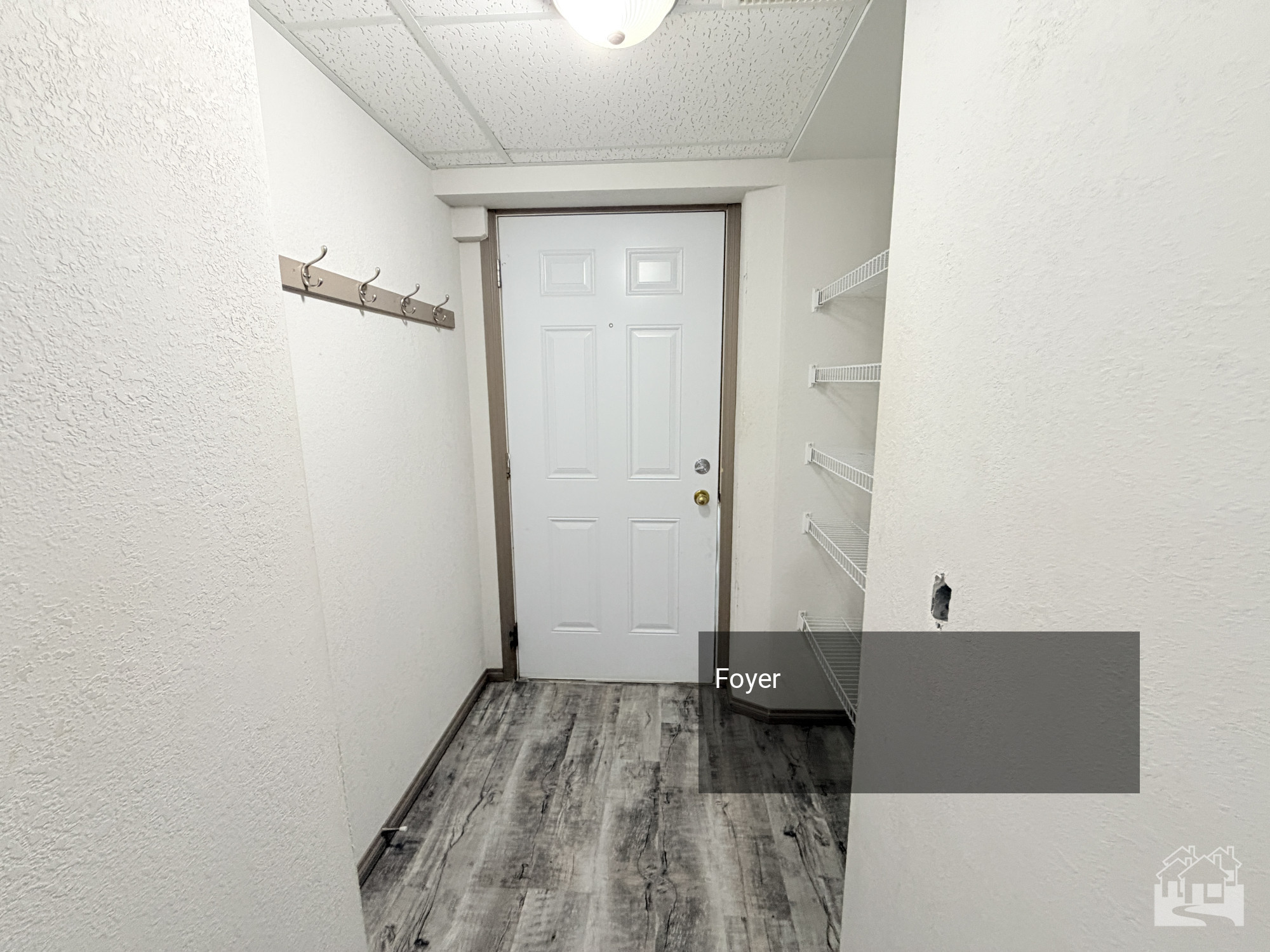 Foyer Key Image
