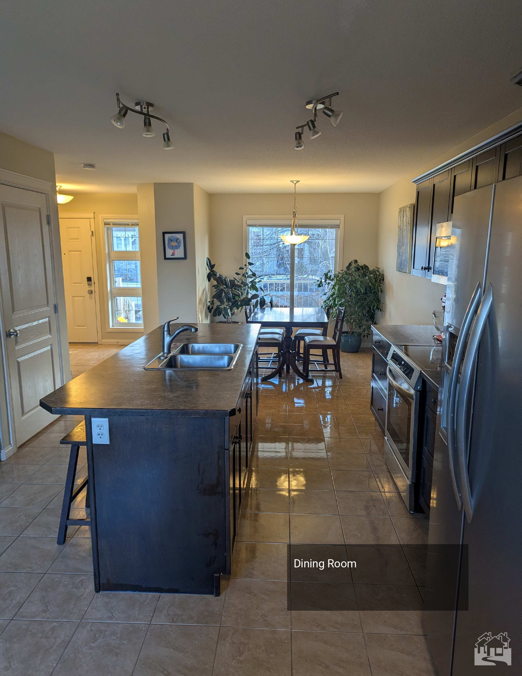 Dining Room Key Image