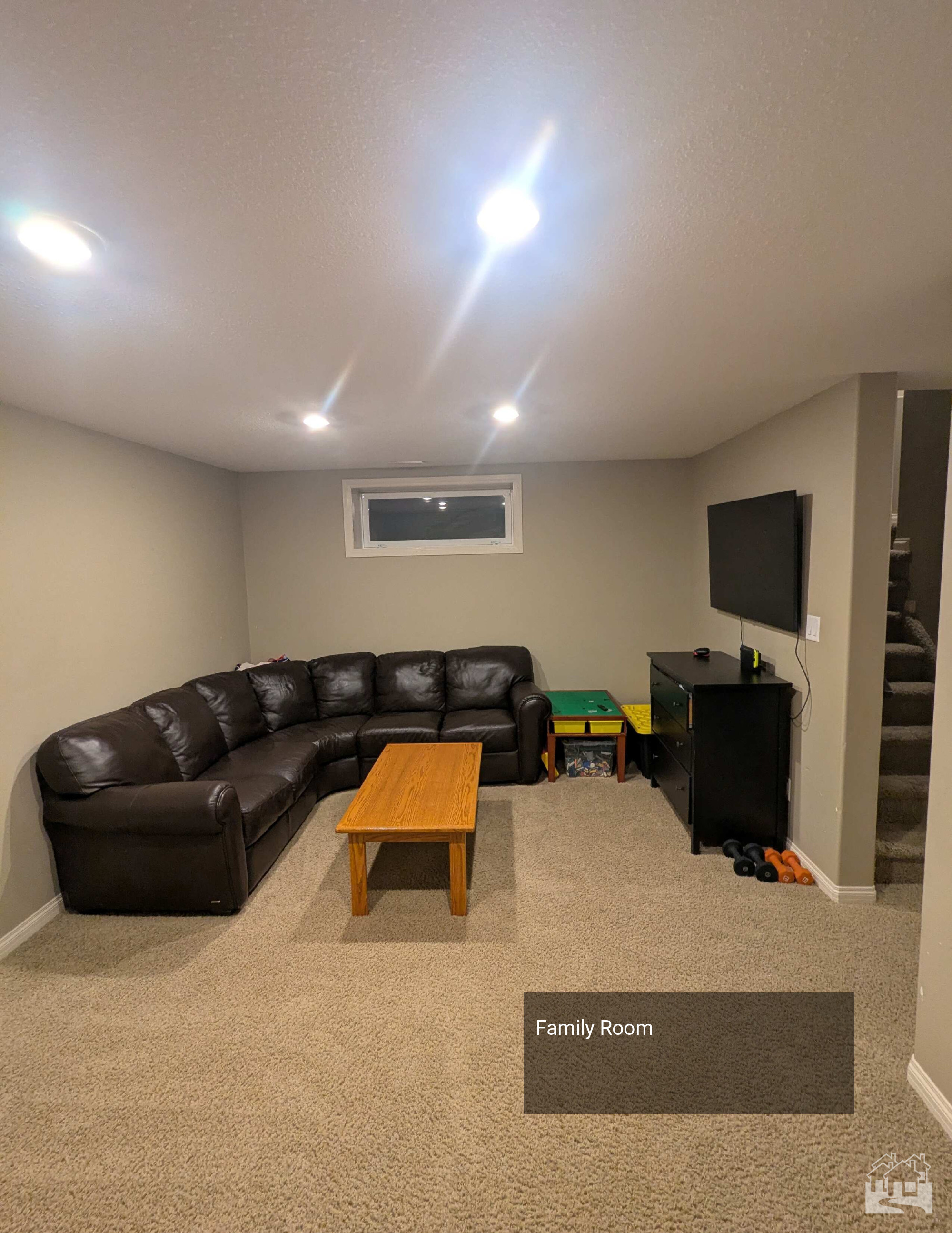 Family Room Key Image