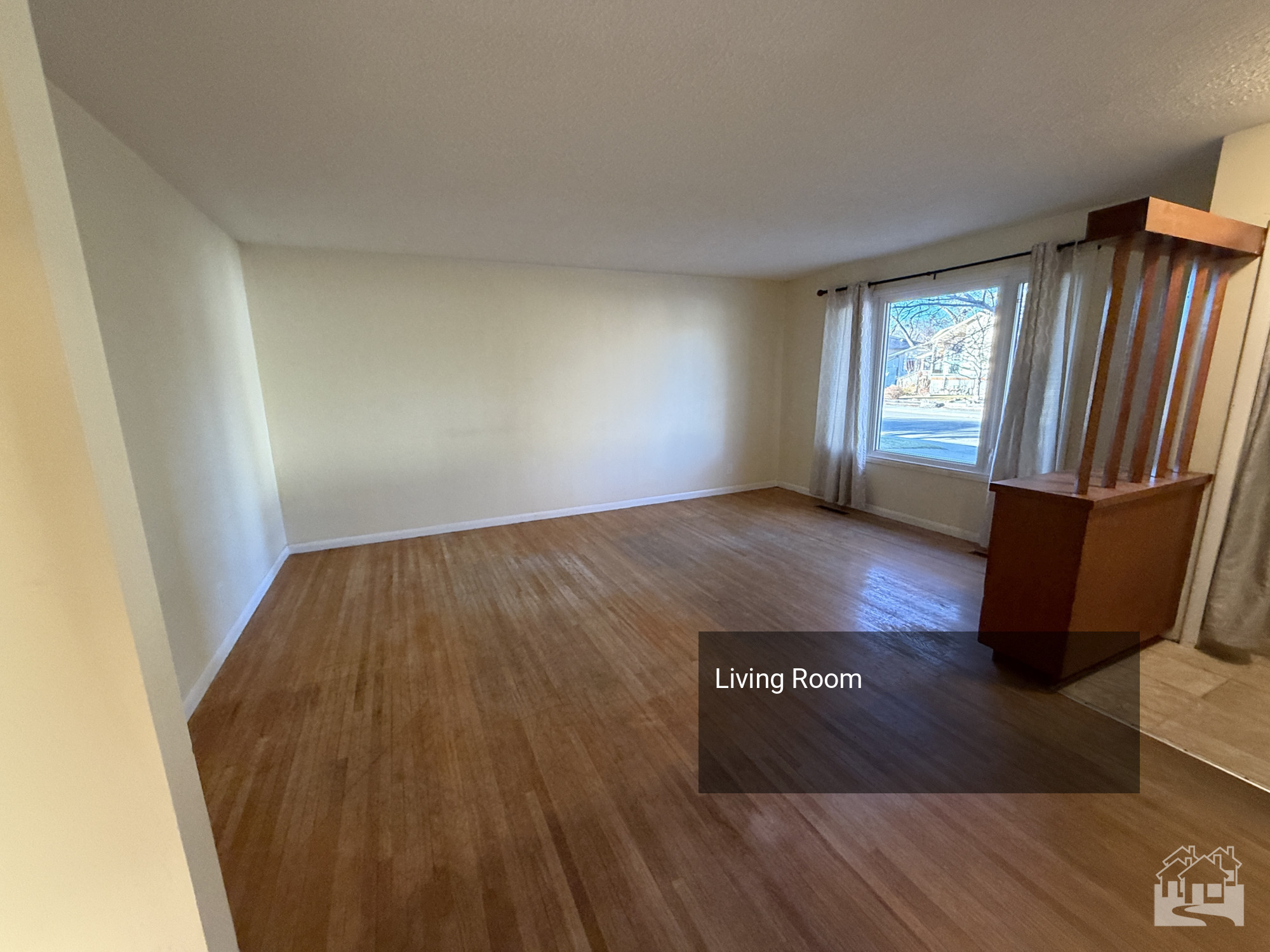 Living Room Key Image