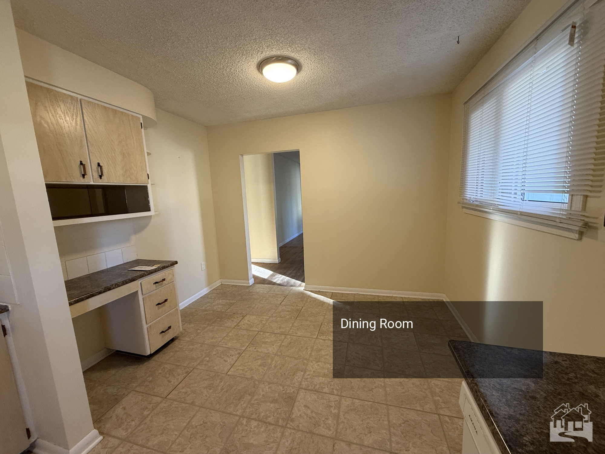 Dining Room Key Image