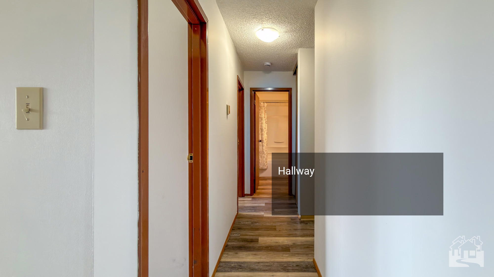 Hallway Key Image
