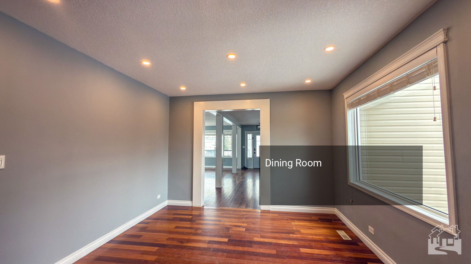 Dining Room Key Image