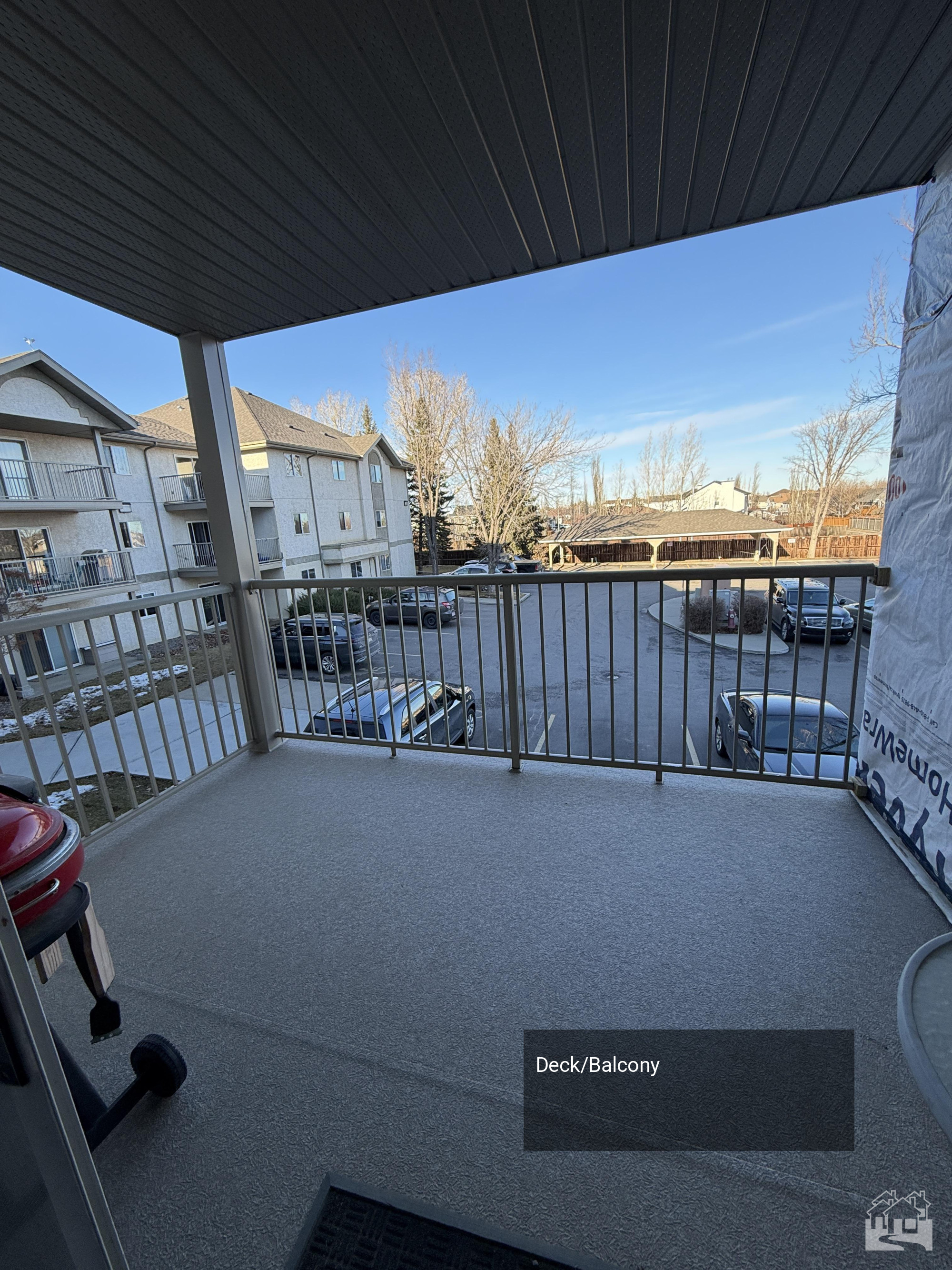 Deck/Balcony Key Image